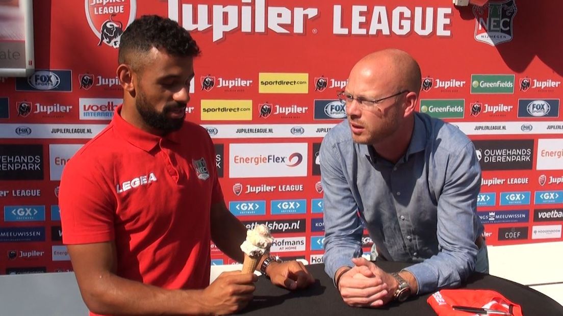 Remco Oversier (rechts) met Leroy Labylle