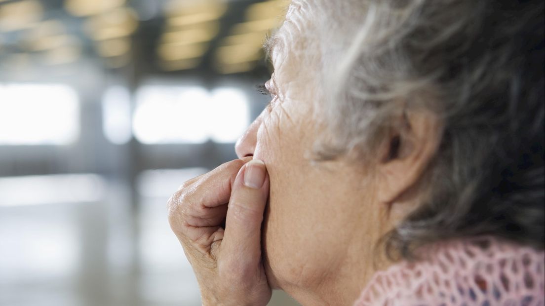 Eenzaamheid en dementie onder ouderen is een groot probleem