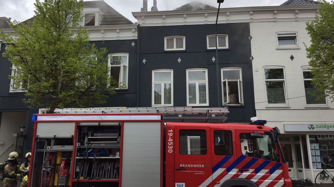 Grote brand bij hotel in Vlissingen (video)