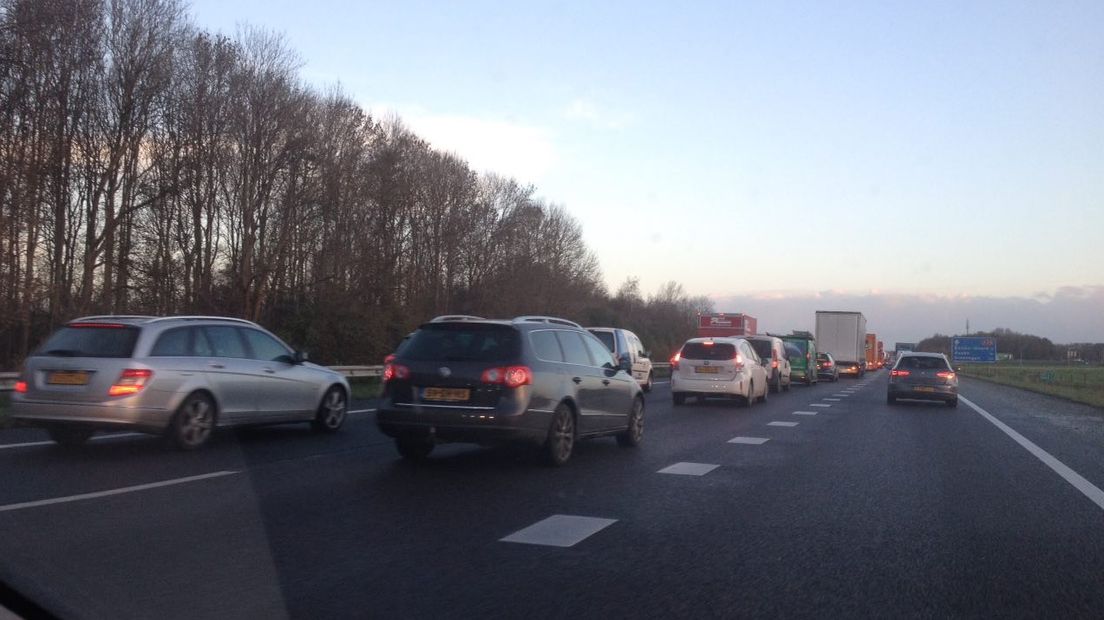 Vertraging Door Gekantelde Vrachtwagen Op A28 - RTV Drenthe