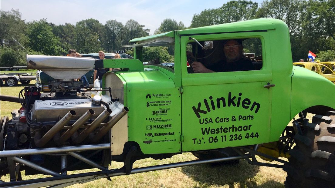 As 'n gek in 'n drek tijdens Pinksterfeesten Beckum