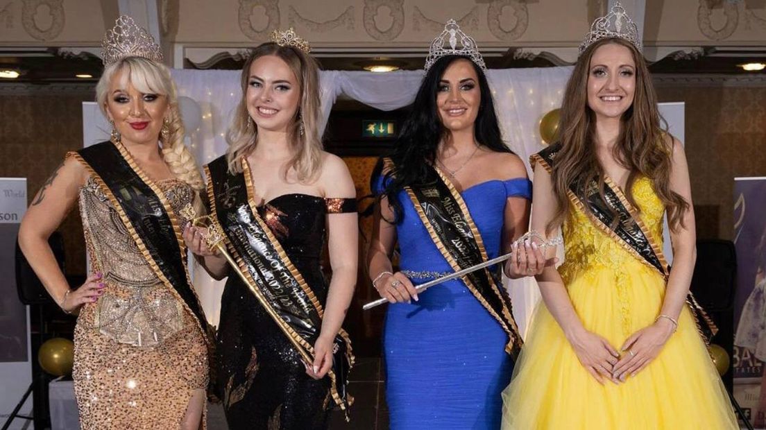 Hannah uit Wijhe (met de donkere japon) wordt Miss Elegance of the World