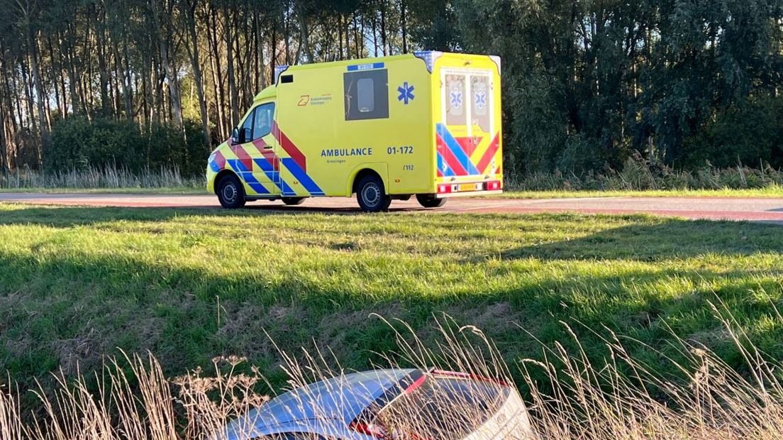 Een van de auto's belandde in de sloot