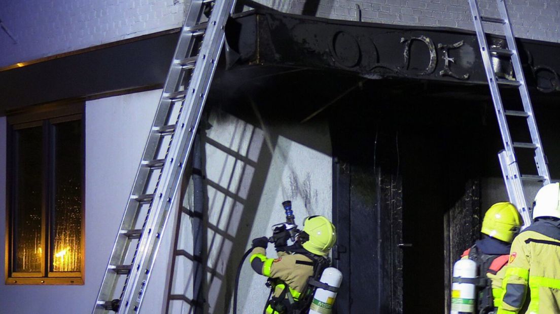 Onbekenden proberen huis in Silvolde in brand te steken.