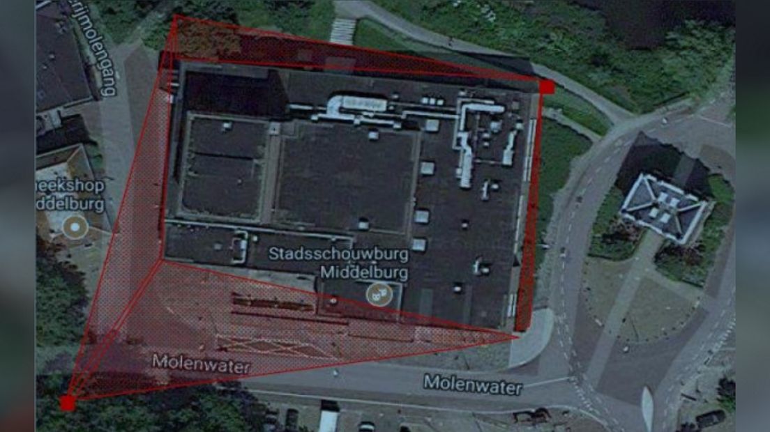 Gemeente Middelburg zet camera's neer bij schouwburg om vandalisme tegen te gaan