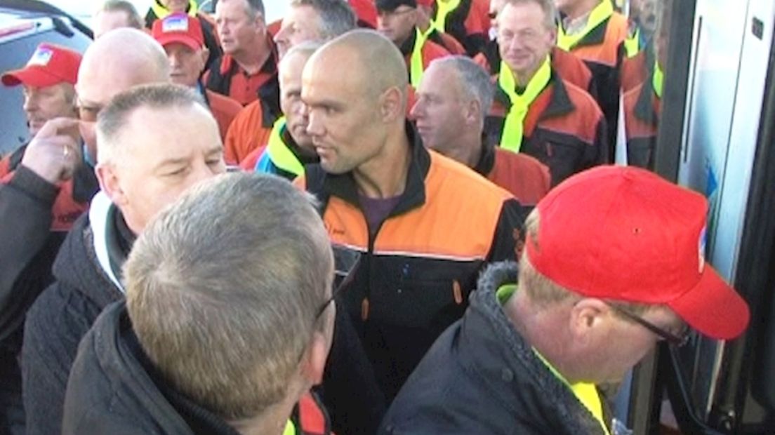 Stakende postbodes naar Den Haag