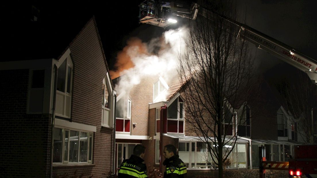 Uitslaande woningbrand in Zwolle