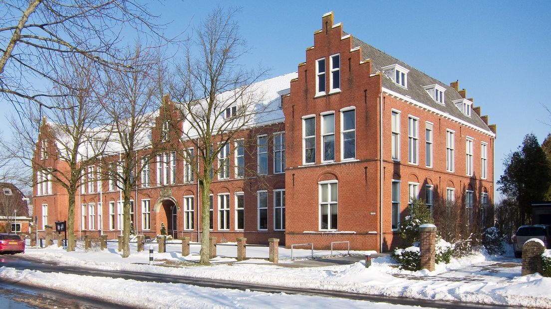 Het gemeentehuis van Appingedam, ook wel het stadskantoor genoemd