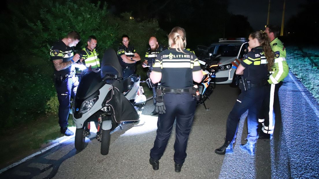 In Den Hoorn werd de scooter tot stilstand gebracht