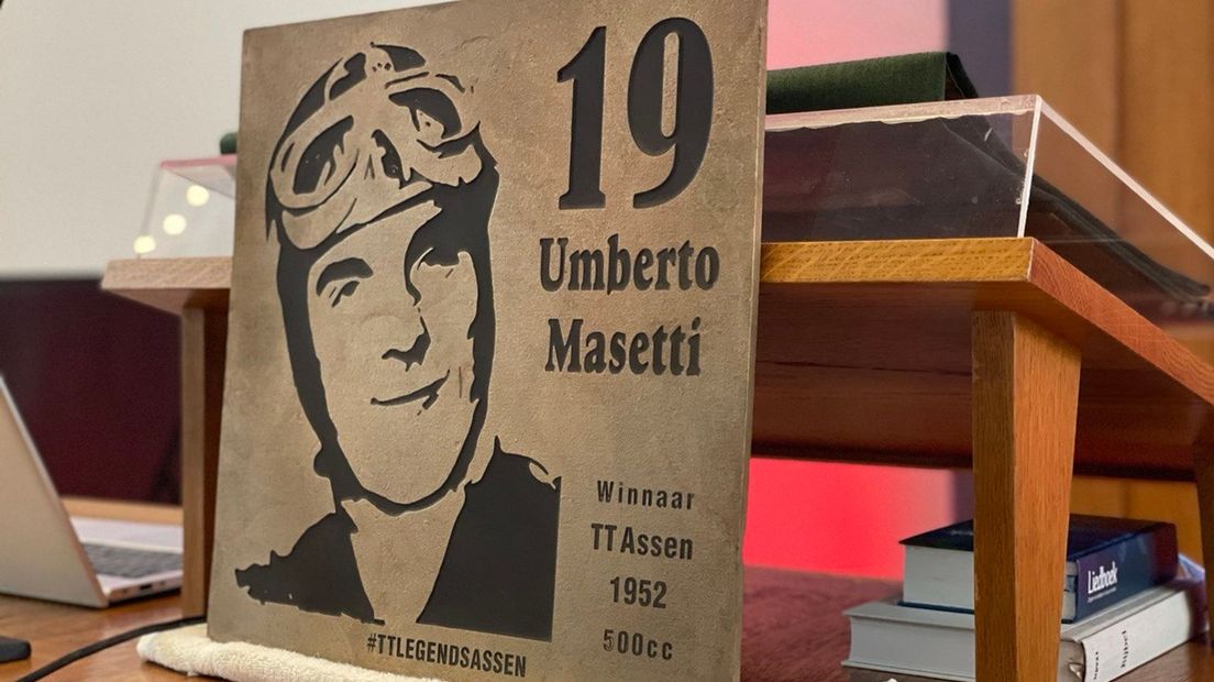 Tegel Umberto Masseti