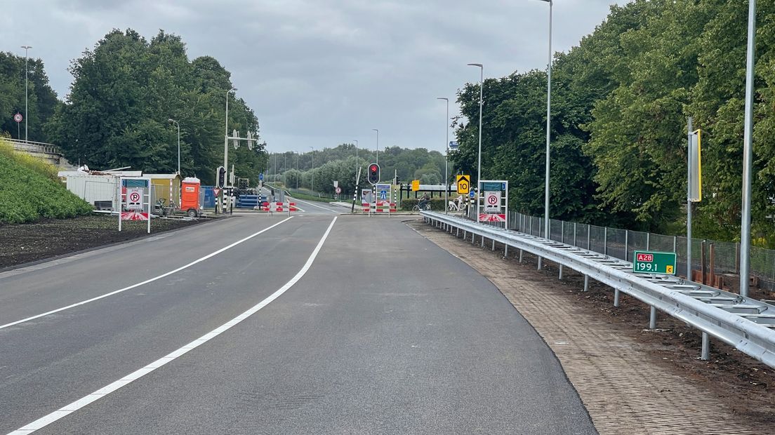 De af- en oprit Groningen-Zuid (richting Assen) verandert de komende weken in één van de rijstroken van de A28