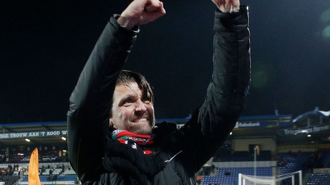 Peter Hyballa zorgde met een dubbele wissel dat NEC aan het voetballen kwam tegen Willem II. En dat leidde tot de beslissende 0-1.