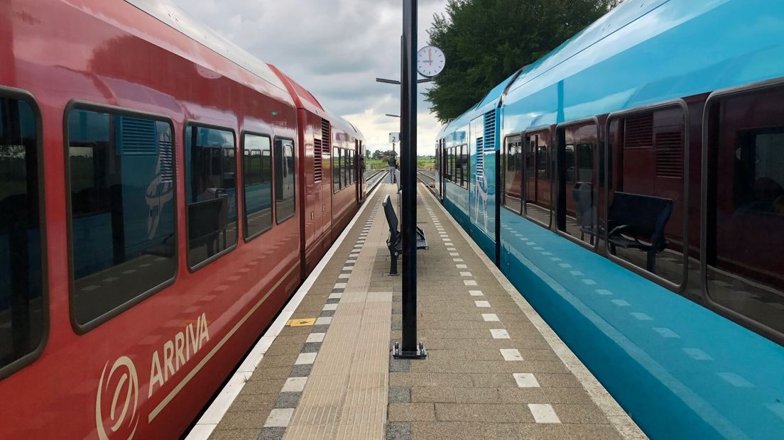 Laatste treinen naar Noord-Groningen vertrekken vanaf februari weer later - RTV Noord