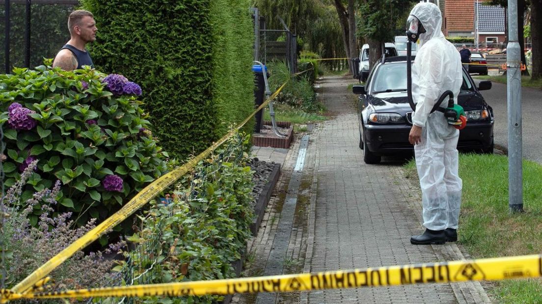 Het opruimen van asbestdeeltjes in Kolham