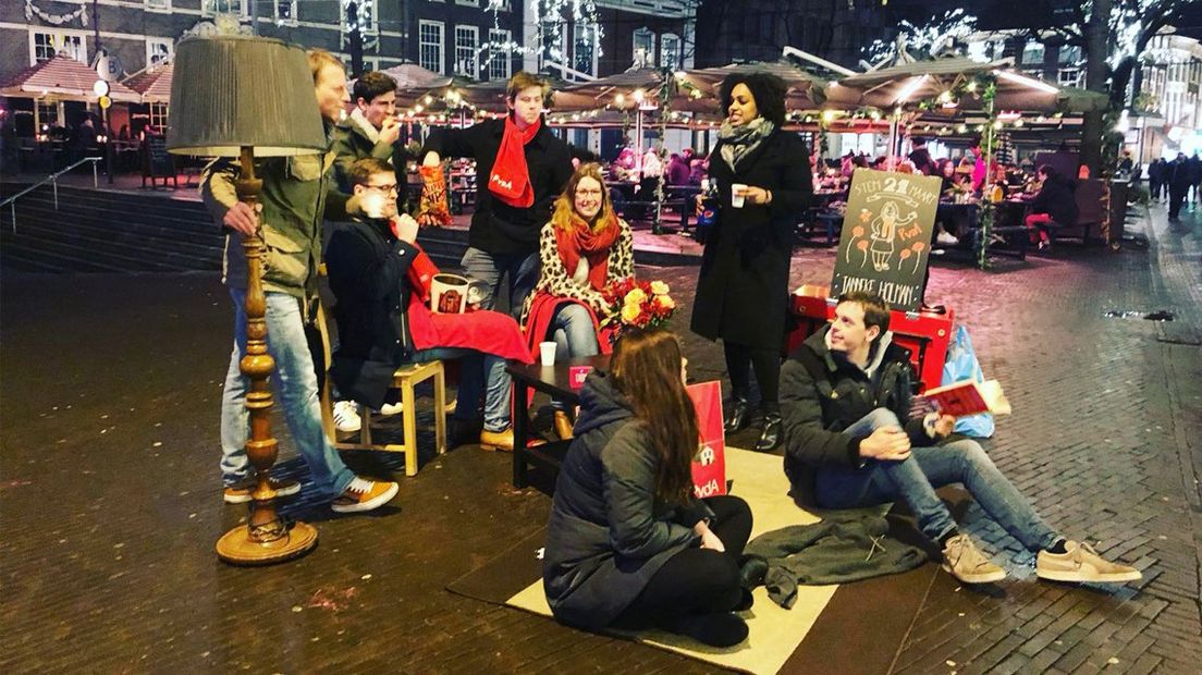 Protestactie van de PvdA op de Grote Markt 