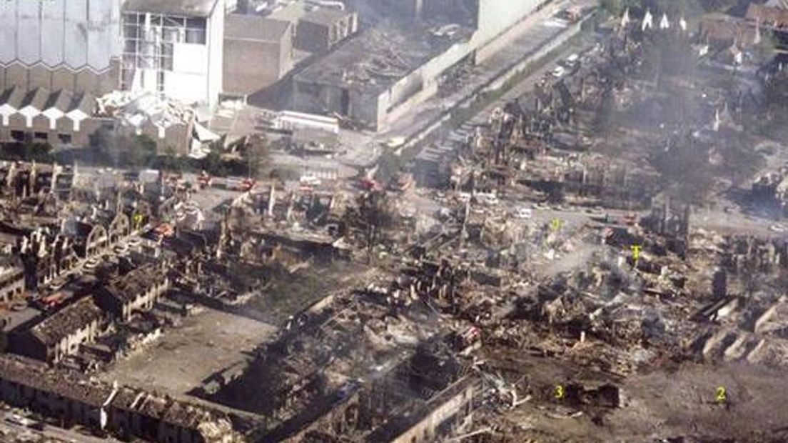 Bij de vuurwerkramp in 2000 vielen destijds 23 doden en bijna 1000 gewonden