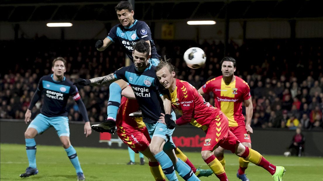 Een doelpunt van Pereiro werd afgekeurd
