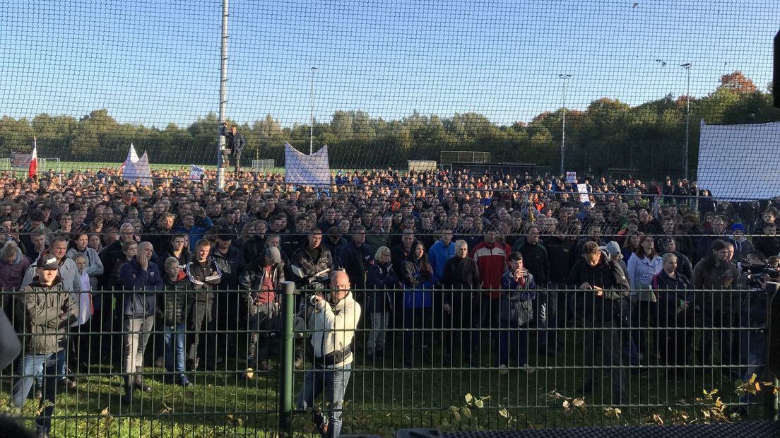 Boeren op het demonstratieterrein.