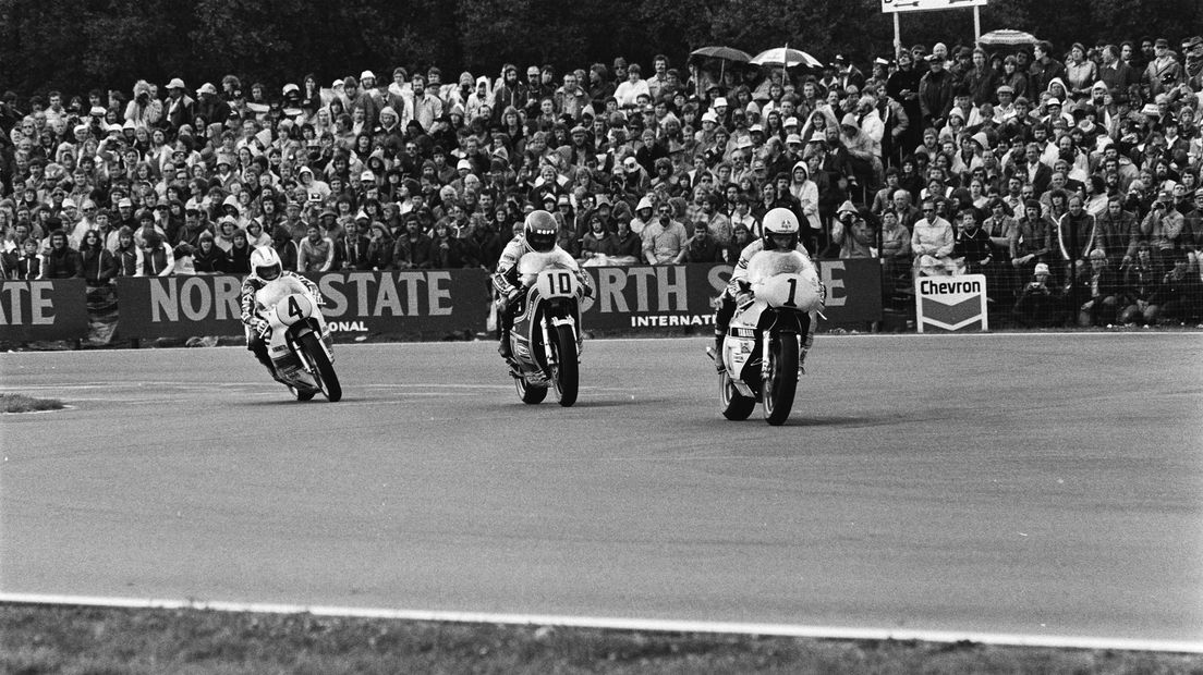 Coureurs door de Geert Timmerbocht in 1980