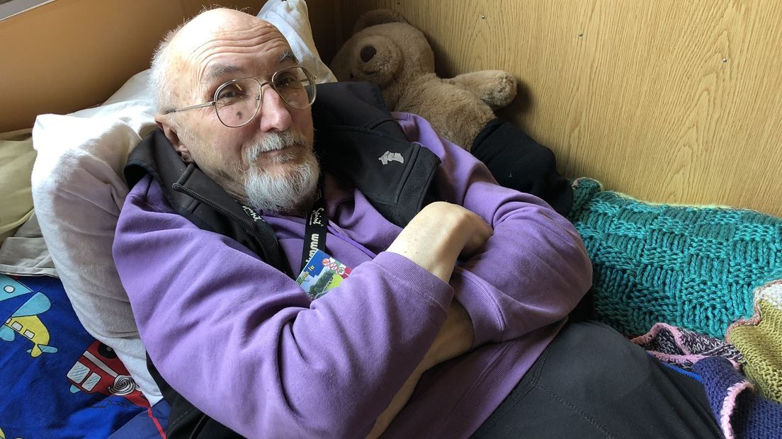 Hongerstaker Jan Holtman stopt met zijn actie bij het CVW