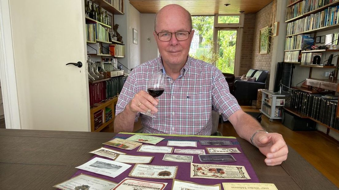 Bert heeft meer dan 360 duizend wijnetiketten verzameld