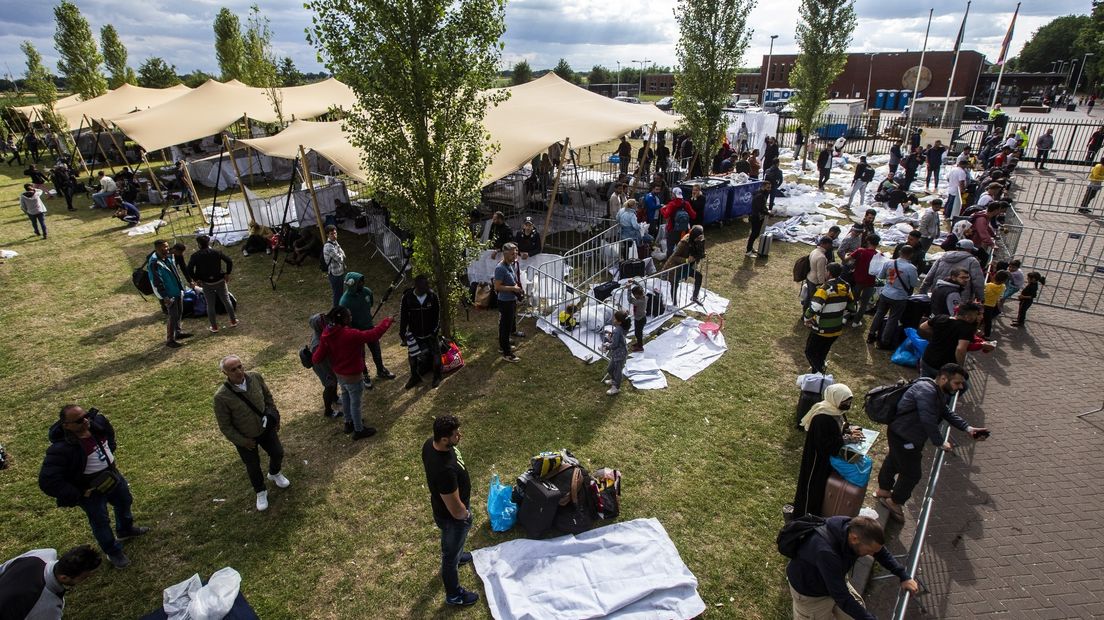De situatie in Ter Apel op 14 juli