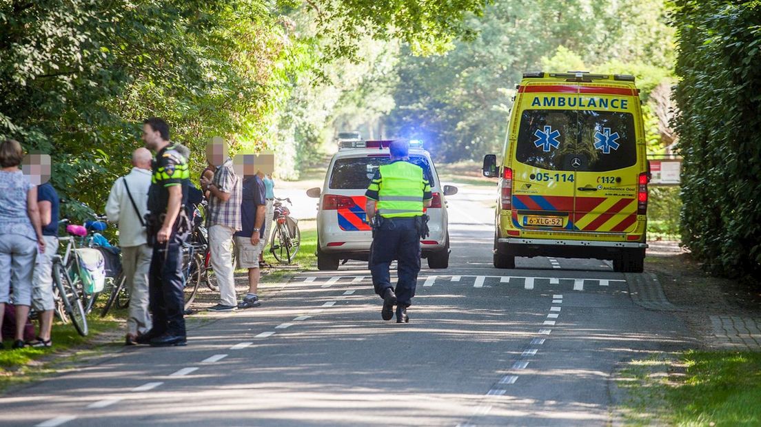 Fietser gewond na val in Buurse