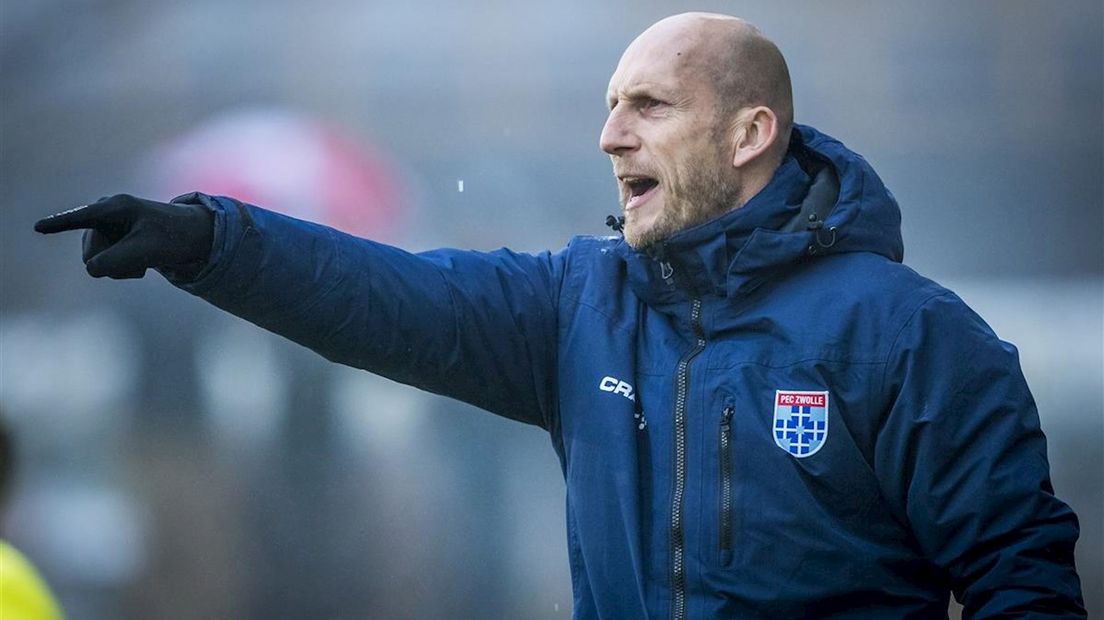 Yuta Nakayama moet de derde aanwinst van Stam worden