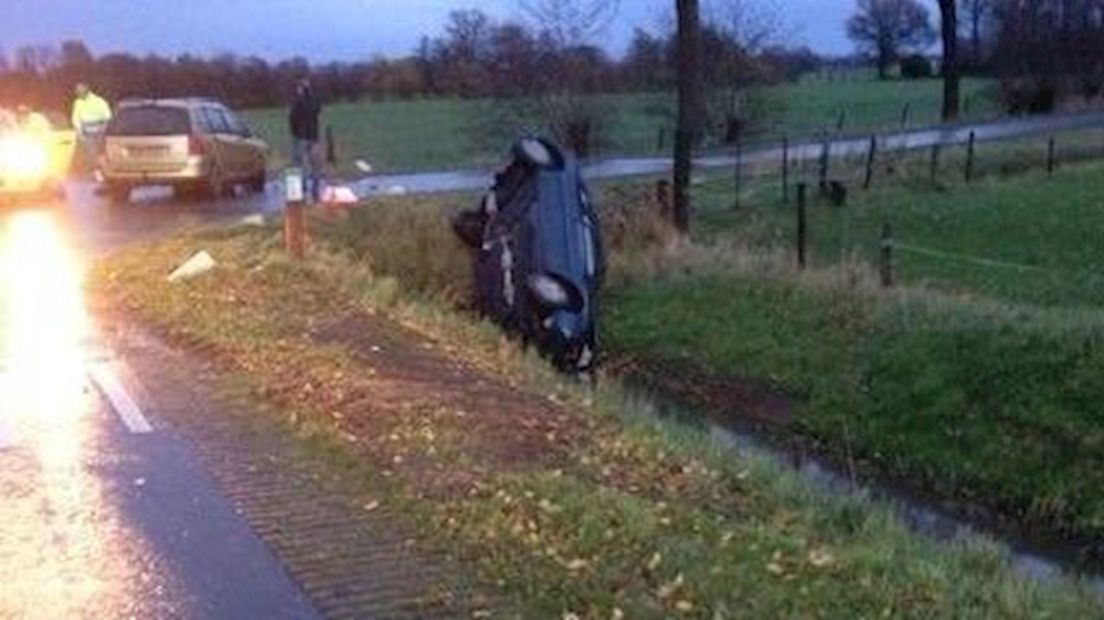 Gewonde bij ongeluk op Roudaalterweg in Markelo