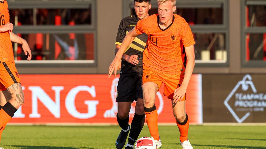 Van Hecke in actie voor Jong Oranje