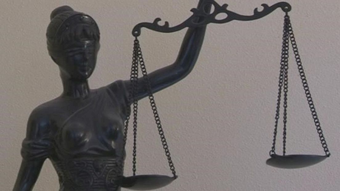 Rechter: advocaten moeten zich doodschamen