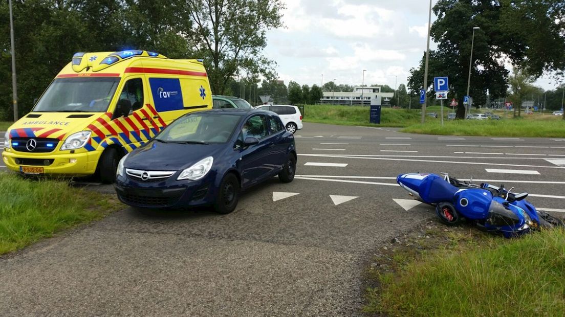 Motorrijder gewond bij ongeluk in Zwolle