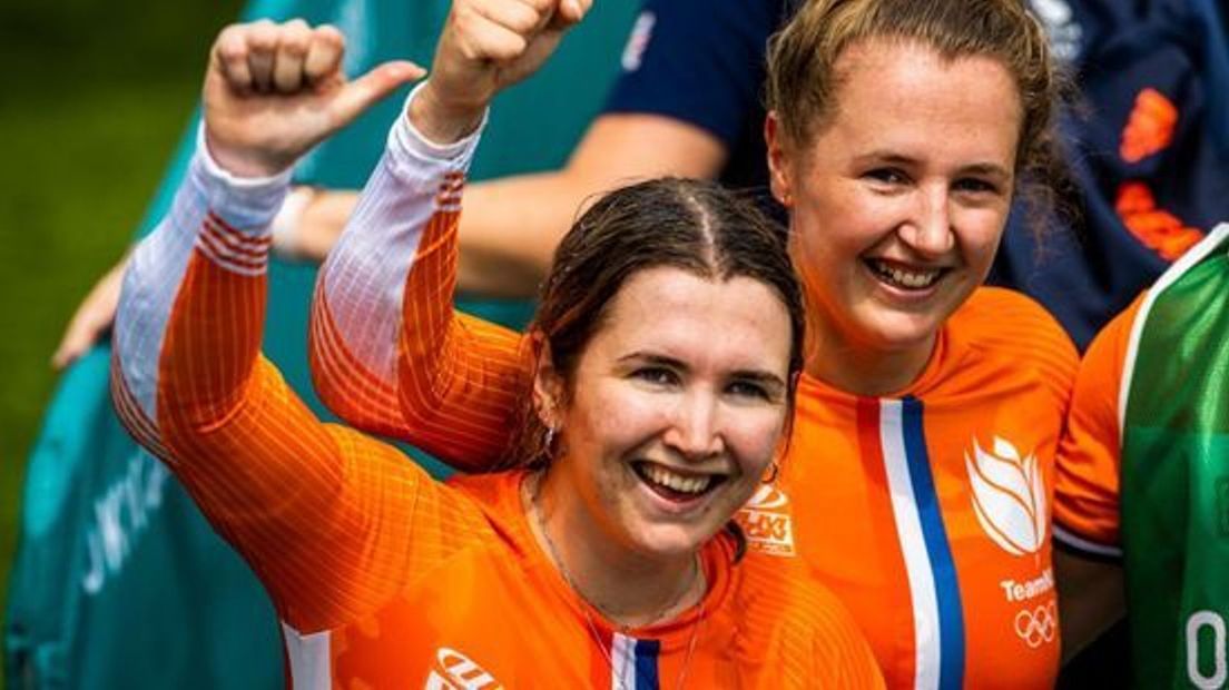 'Helemaal top', papa Smulders ziet dochter Merel bronzen plak winnen - Omroep Gelderland
