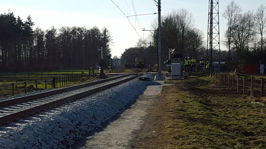 ProRail heeft in de afgelopen dagen hard gewerkt om het traject tussen Zwolle en Emmen te repareren