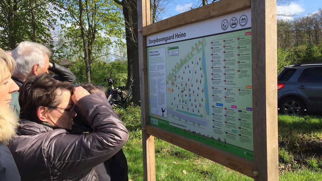 Dorpsboomgaard in Heino geopend
