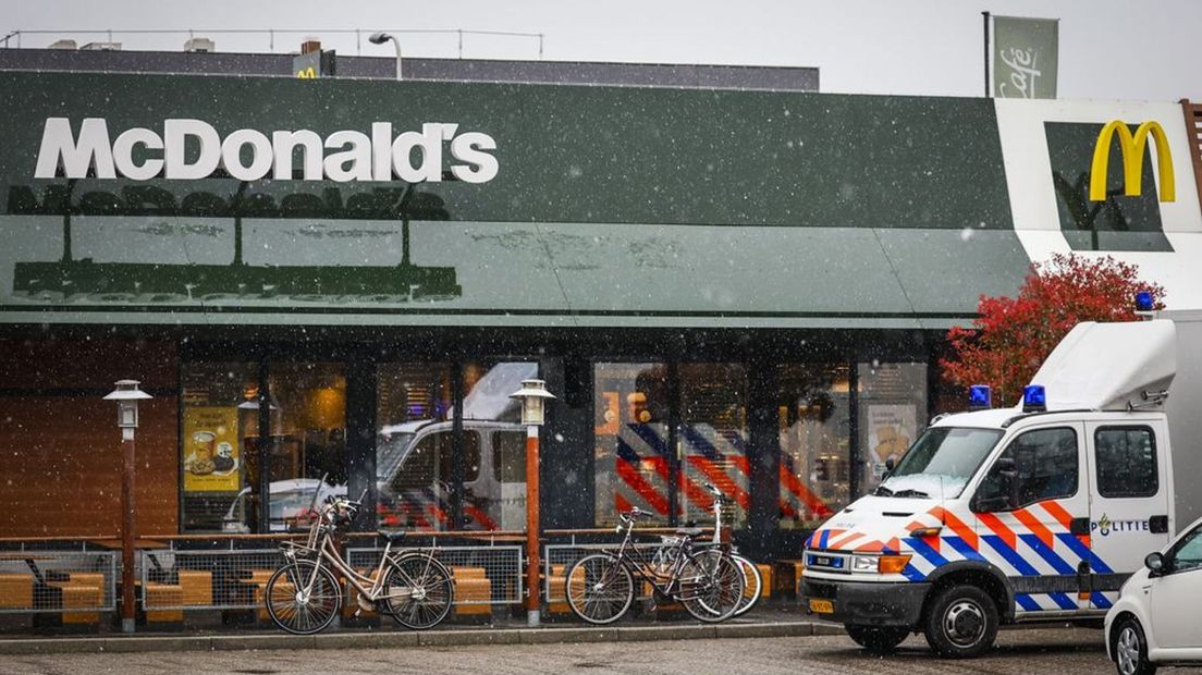 De McDonald's vestiging in Zwolle waar de dubbele moord plaatsvond.