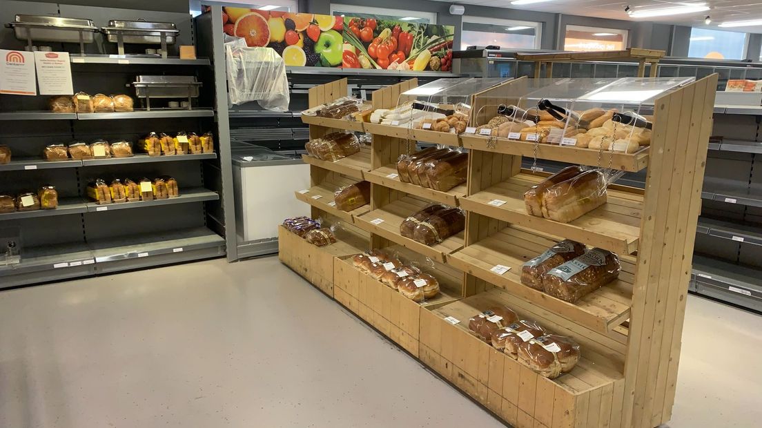 Met brood van de warme bakker probeert André de loop erin te houden