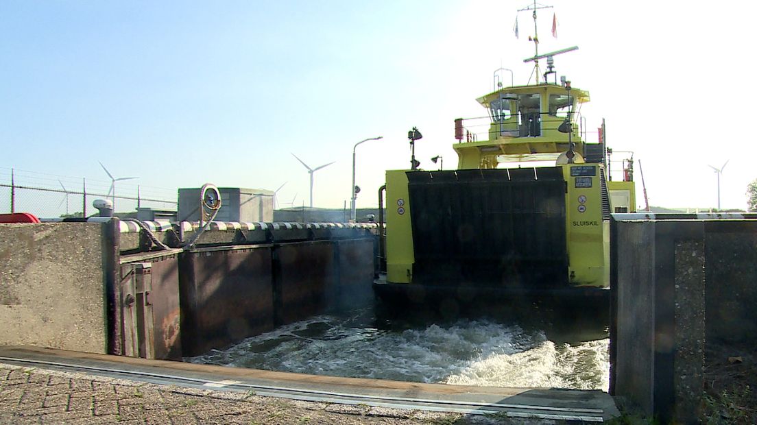 Drukte pontje Sluiskil