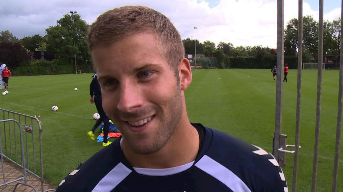 Eagles-keeper Erik Cummins