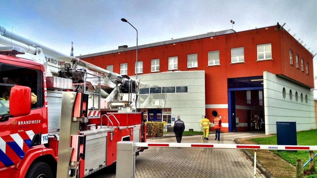 Brandweer bij gevangenis in Zwolle