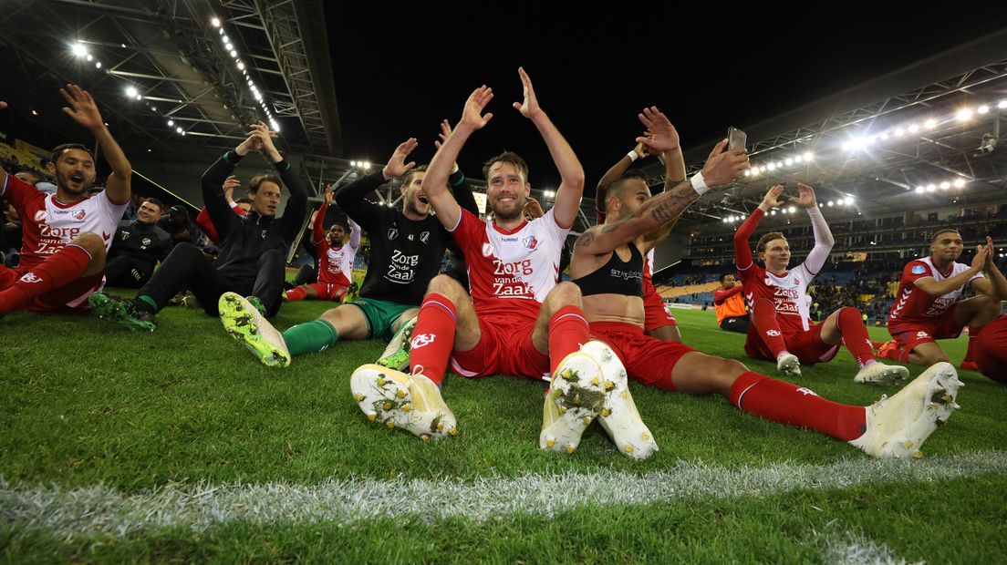 FC Utrecht viert het halen van Europees voetbal