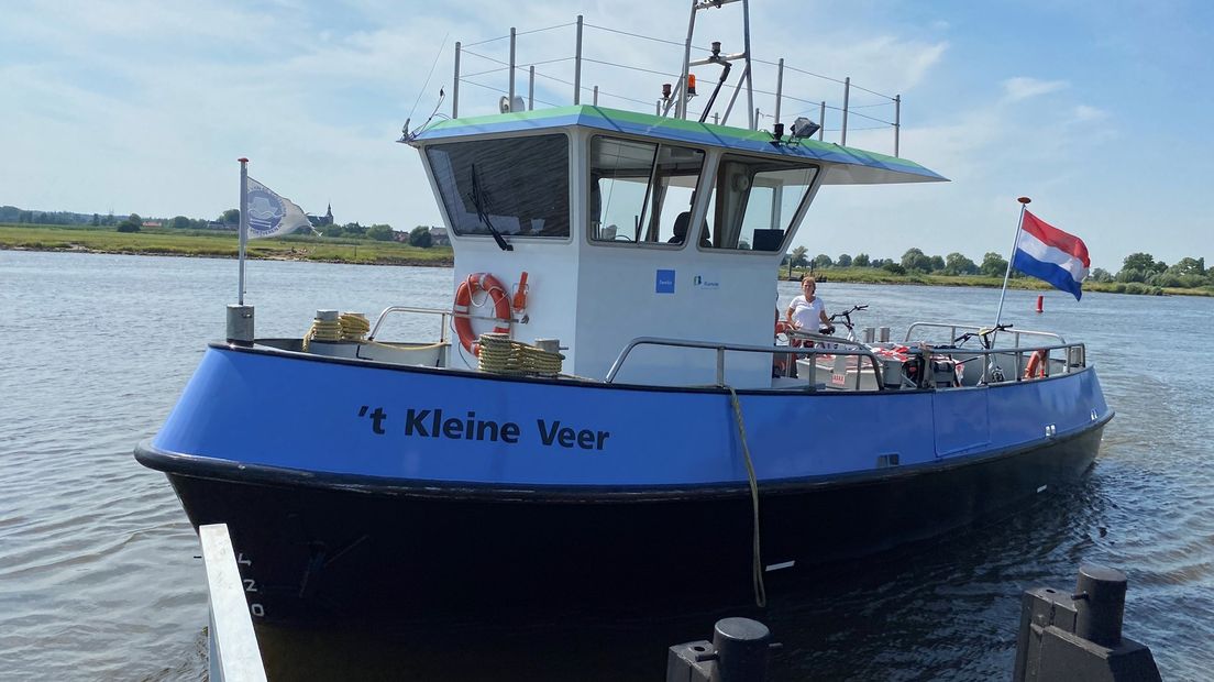 't Kleine Veer tussen Zwolle en Hattem vaart weer; drukte blijft nog uit RTV Oost