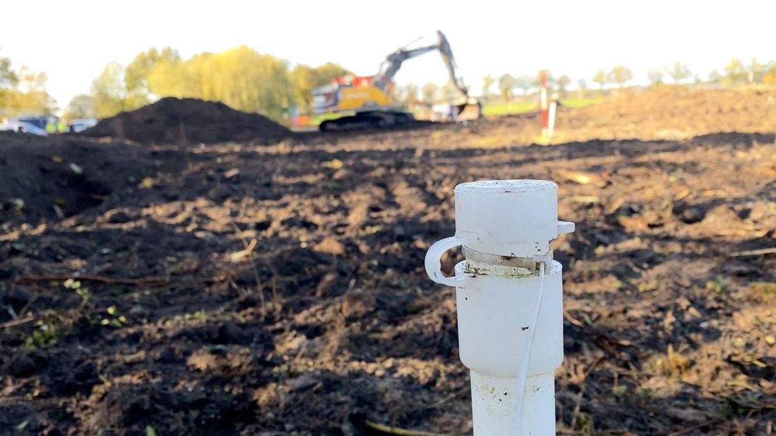 Bodemmonsters hebben aangetoond dat het terrein vol zitten met chemische en giftige stoffen zoals aceton en ammonium