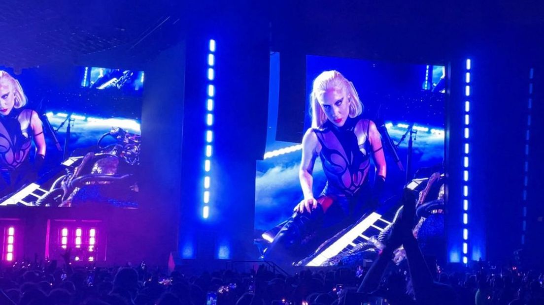 Concert van Lady Gaga in Parijs.