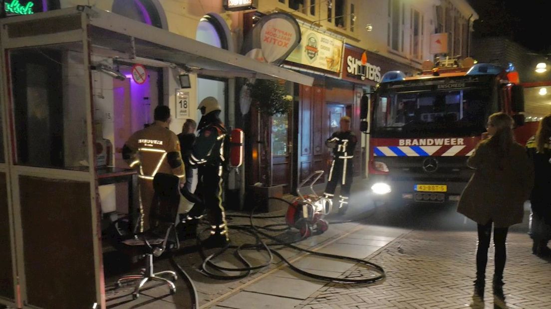 Brand bij café in binnenstad Enschede