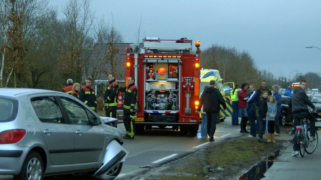 Gewonden Bij Ongeval Emmen - RTV Drenthe