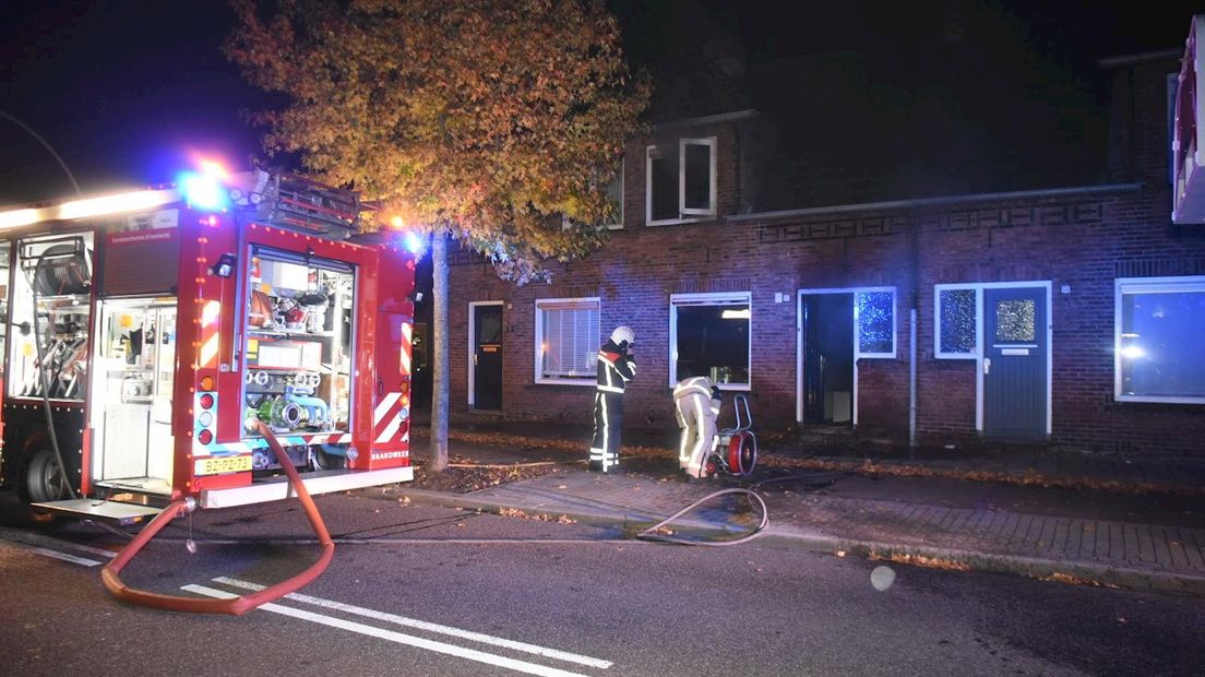 Opnieuw brand in een woning in Almelo, bejaarde bewoonster blijft ongedeerd