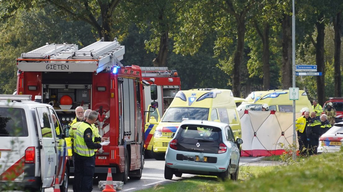 Hulpdiensten ter plaatse in Gieterveen