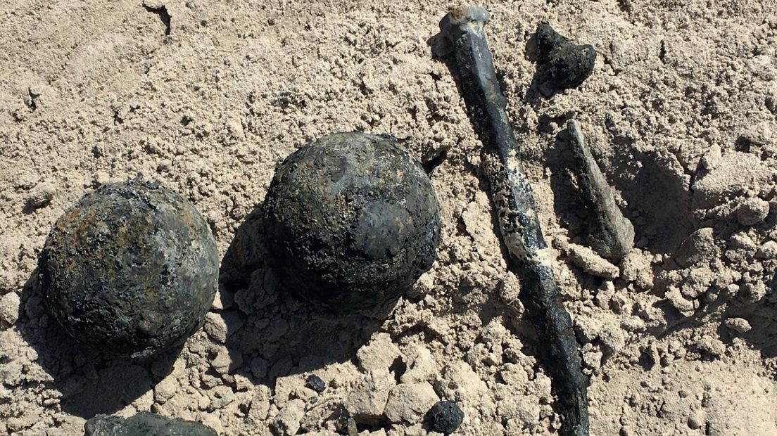 De kanonskogels en andere munitie die afgelopen zomer werd gevonden