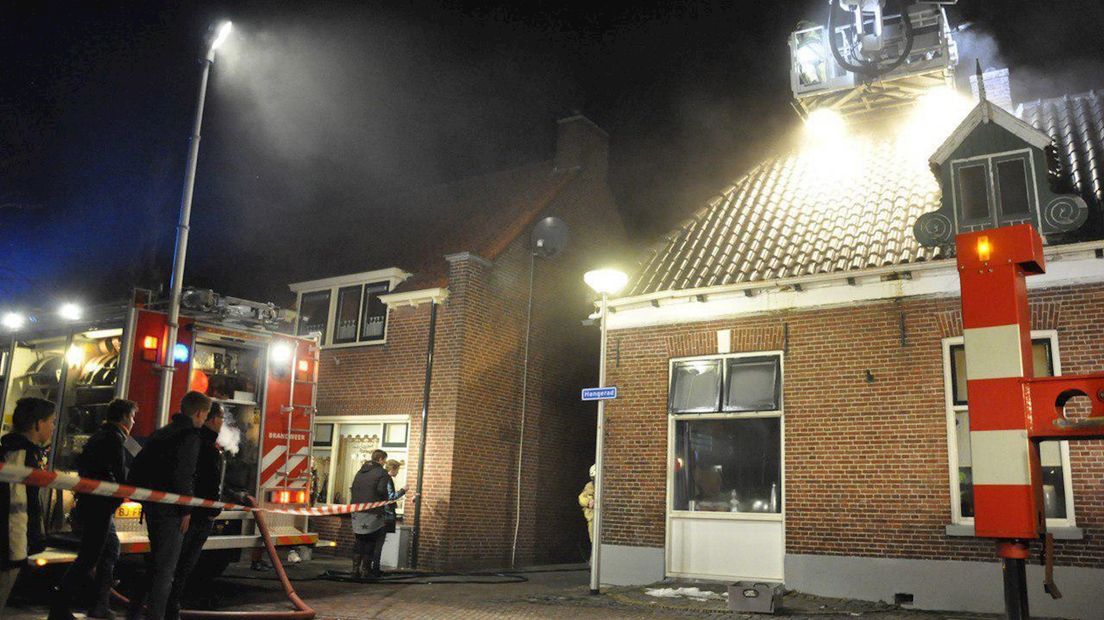 Veel rook vrij bij schoorsteenbrand in Rijssen